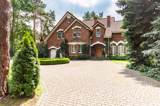 Reliable Tustin, CA Driveway Pavers Solutions
